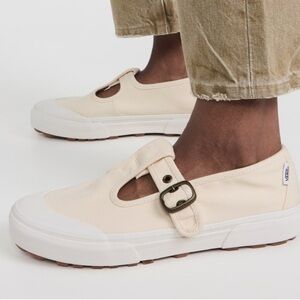NWOT Vans Beige Canvas Mary Jane Sneakers